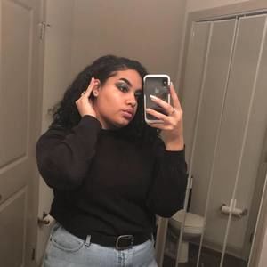 Meet your Posher, Michelle